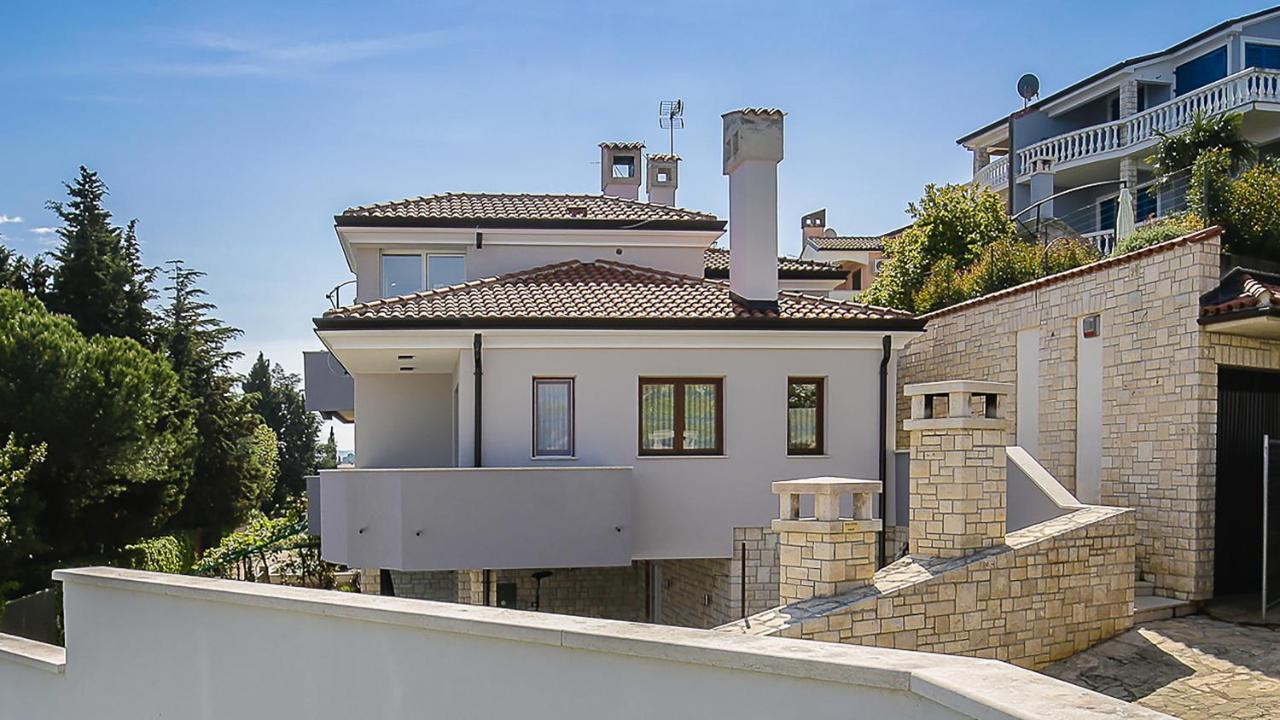 Apartments Villa Sofia Цървени Връх Екстериор снимка